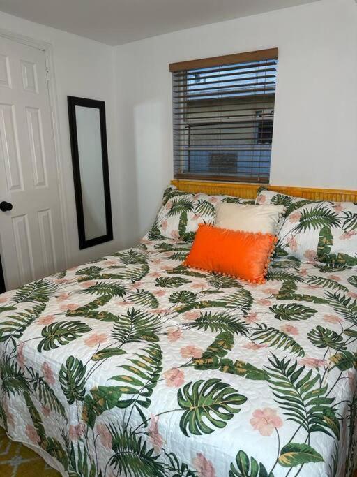 Апартаменти Sleeps 3, Casa Tropical In Маямі Екстер'єр фото